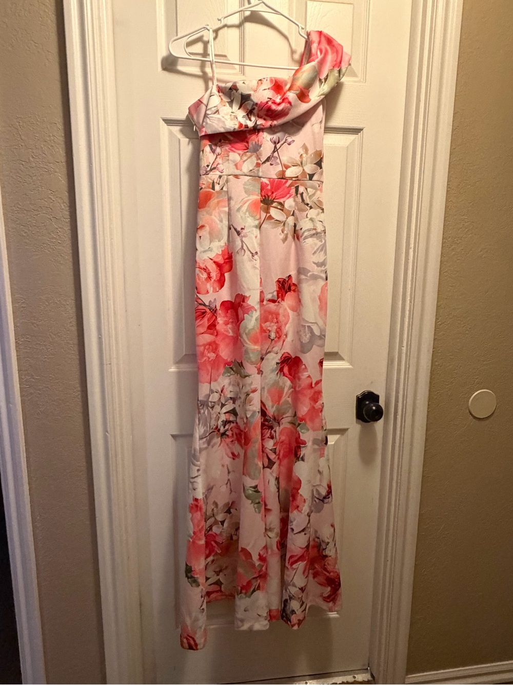Eliza J Pink Floral Off-Shoulder mermaid gown - Picture 8 of 12